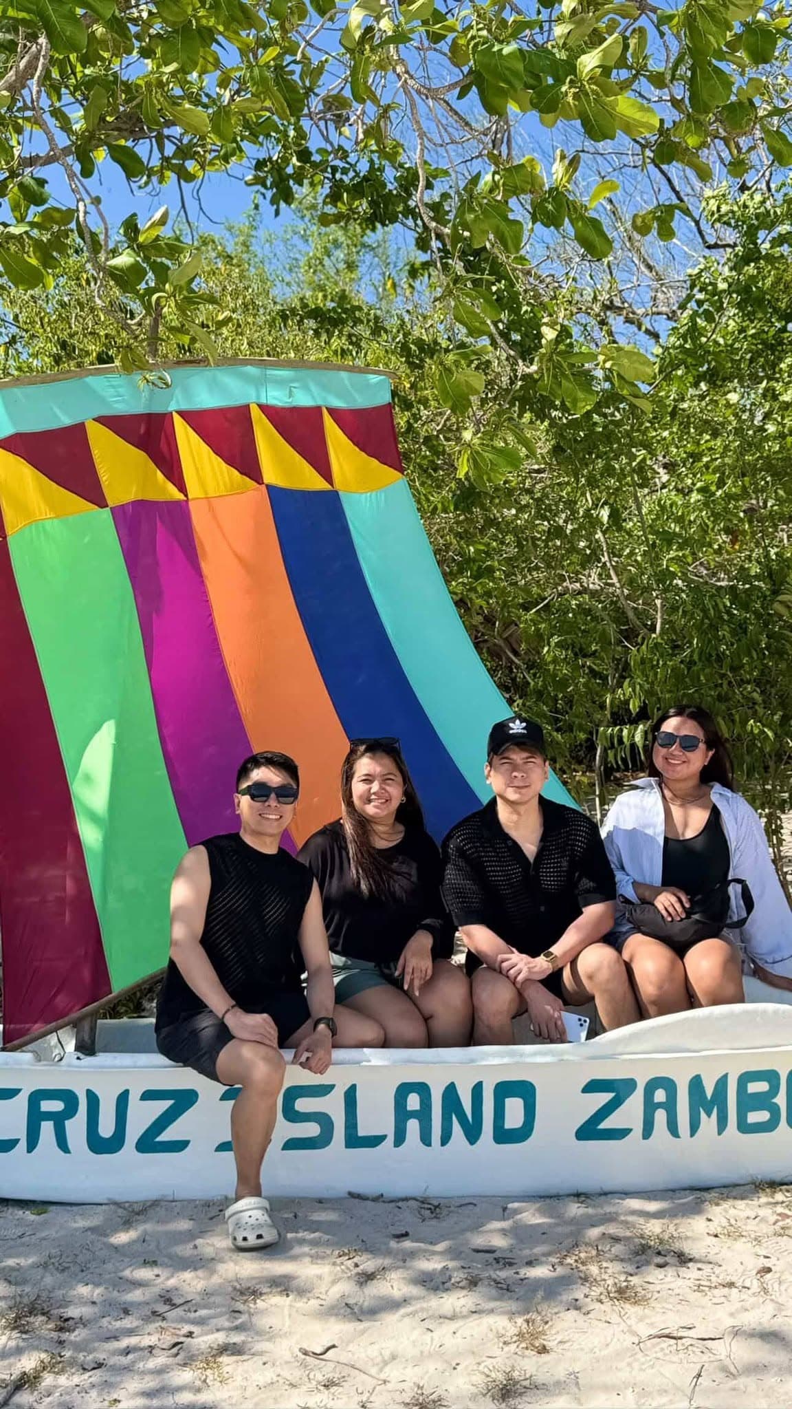 Santa Cruz Island Tour